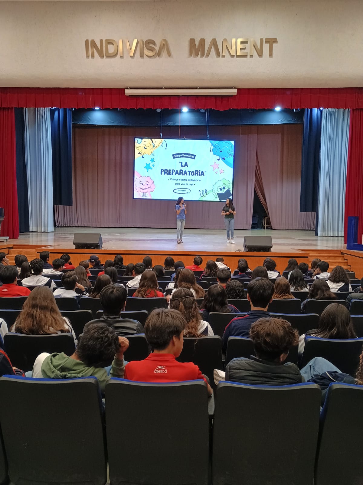 Benavivir un día en la Preparatoria de La Salle Benavente